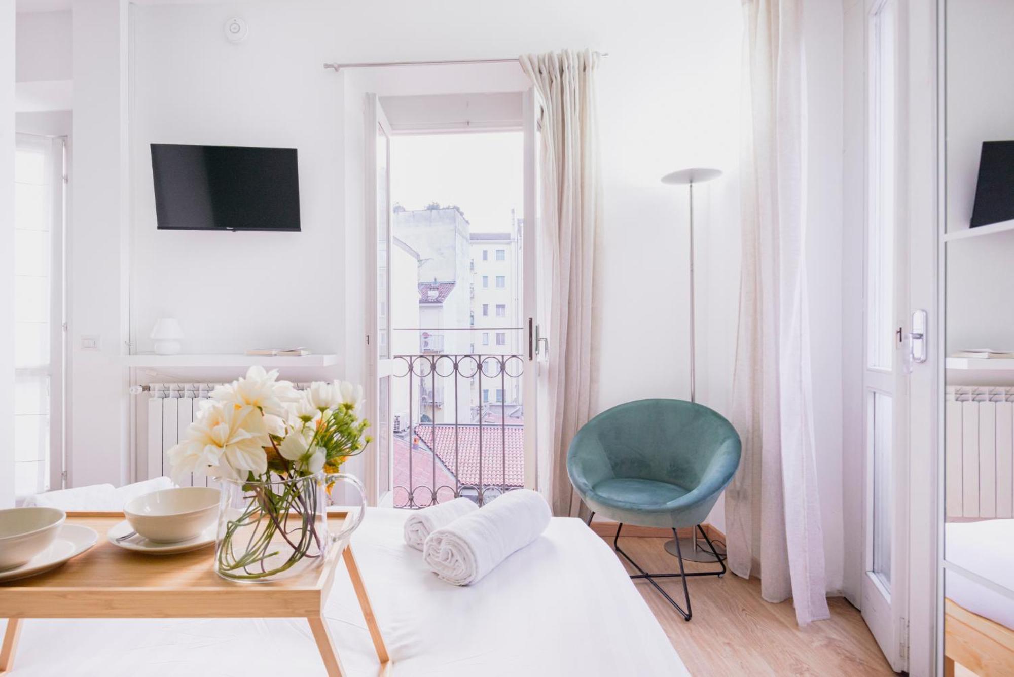Amazing Flat Near Duomo & Colonne Di San Lorenzo By Easylife Milano Ngoại thất bức ảnh